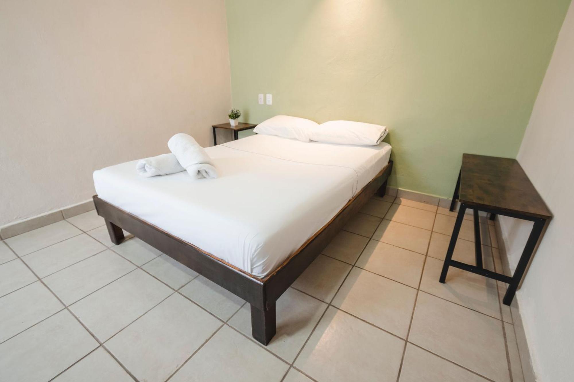 Hotel Quiam Плая дел Кармен Екстериор снимка